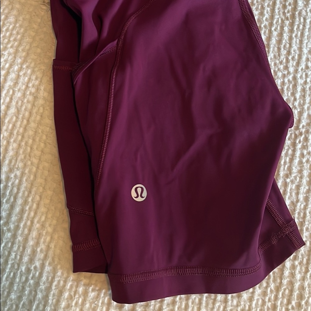 Lululemon Fast and Free Short 6" in Marvel